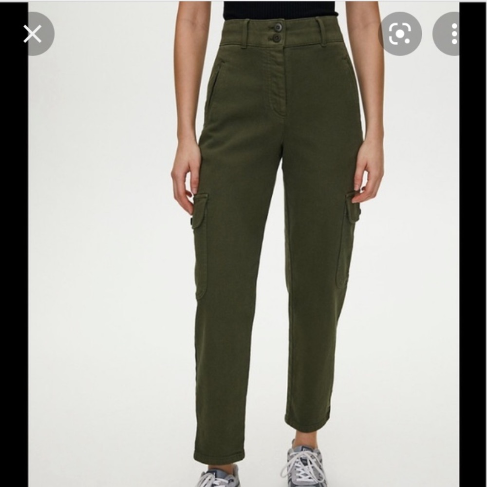 Aritzia Wilfred Free Modern Cargo Pant Sz 00